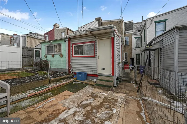 $160,000 | 335 Hollenbach Street, Reading, PA 19601