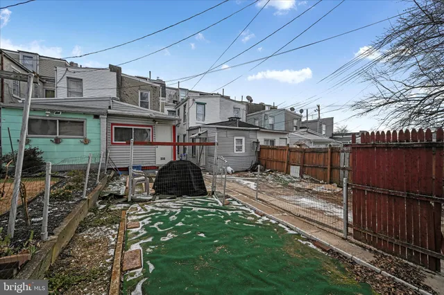 $160,000 | 335 Hollenbach Street, Reading, PA 19601