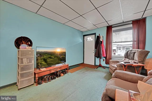 $160,000 | 335 Hollenbach Street, Reading, PA 19601