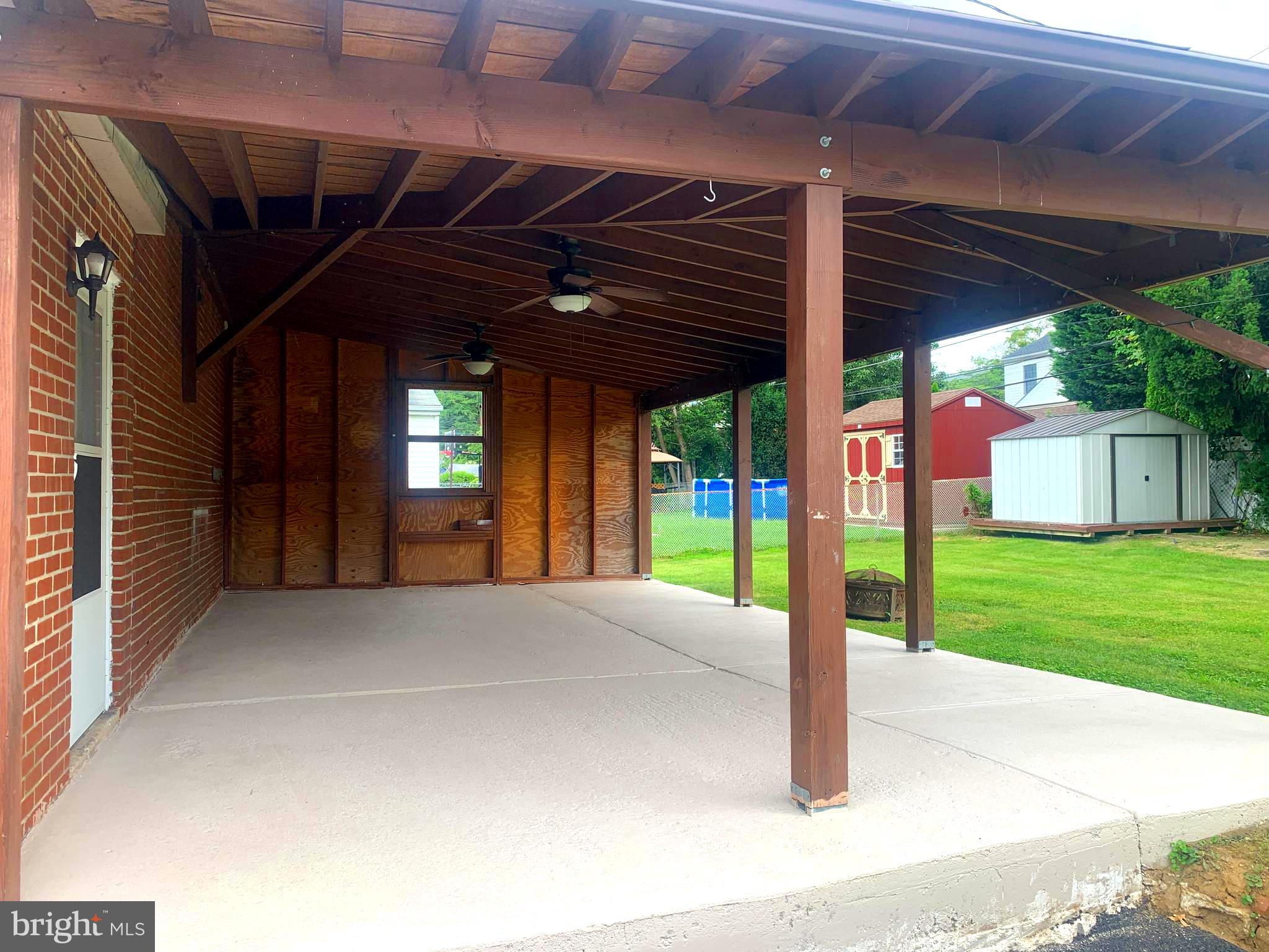 610 Laurel Road Springfield, PA 19064 - Photo 36 of 42 Large Covered Patio