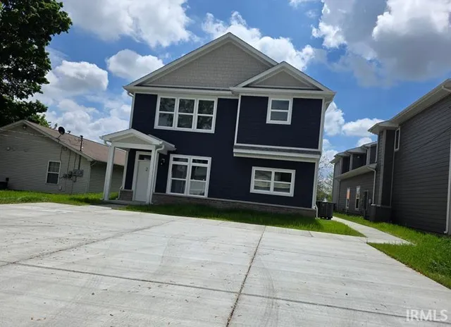 $1,350 | 2026 Scott Street, Lafayette, IN 47904