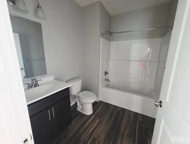 $1,350 | 2026 Scott Street, Lafayette, IN 47904