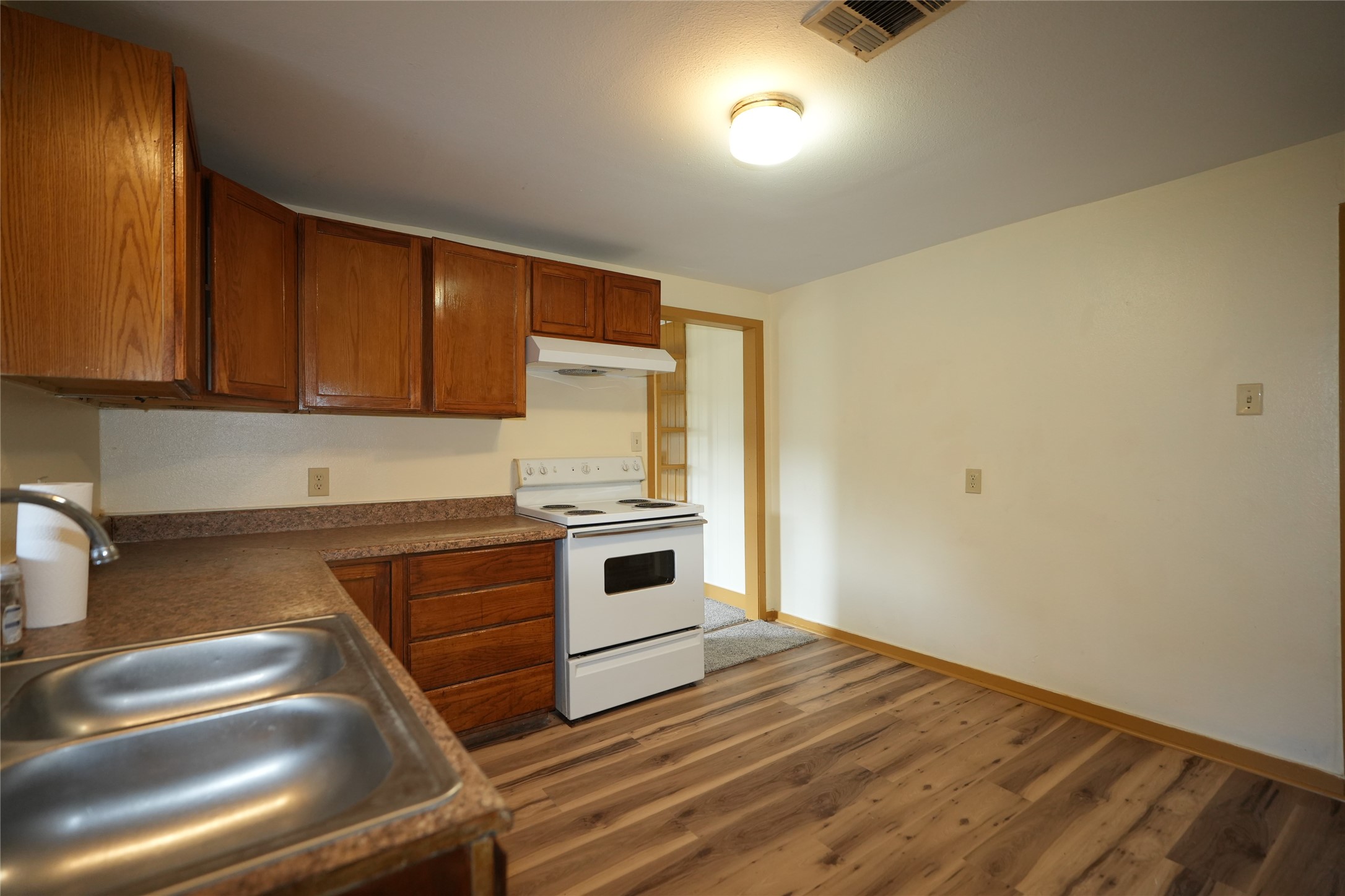 1337 3rd Street Hempstead, TX 77445 - Photo 10 of 30 Gallery Image 10