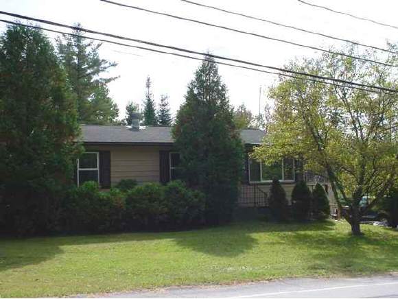 133 Middle Street Lancaster, NH 03584 - Photo 1 of 9 Gallery Image 1