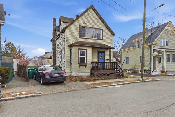 $430,000 | 5 Floyd Avenue, Lynn, MA 01904
