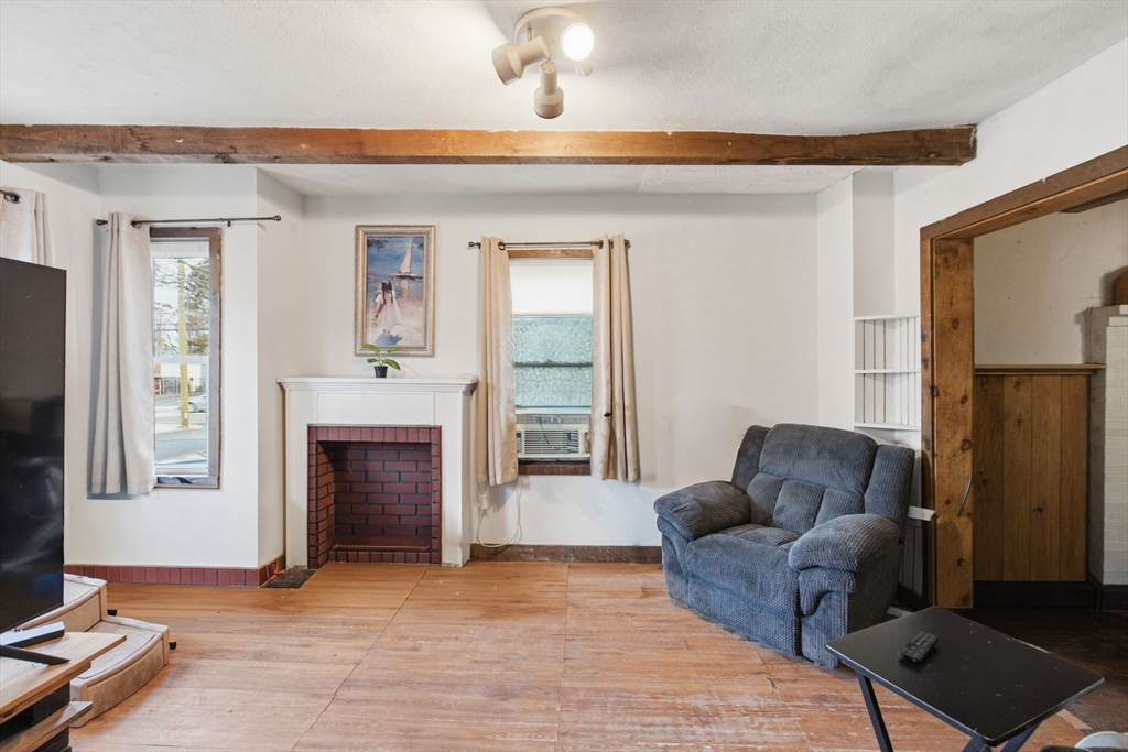 5 Floyd Avenue Lynn, MA 01904 - Photo 11 of 16