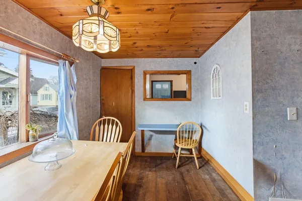 $430,000 | 5 Floyd Avenue, Lynn, MA 01904