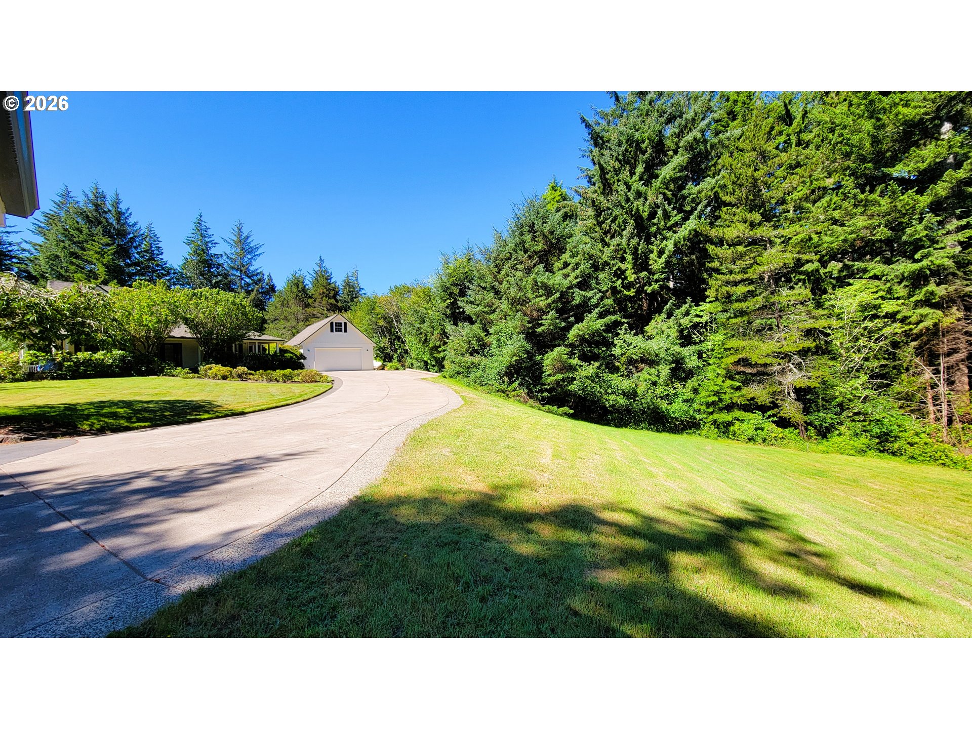 83160 Clear Lake Road Florence, OR 97439 - Photo 19 of 32
