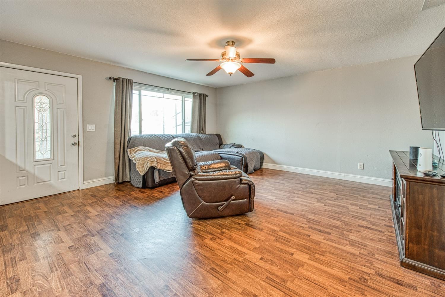 25602 Honda Road Madera, CA 93638 - Photo 4 of 29 Gallery Image 4