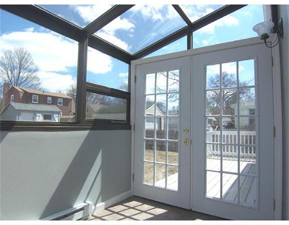 23 Gilman Street Springfield, MA 01118 - Photo 11 of 14