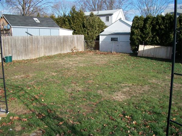 23 Gilman Street Springfield, MA 01118 - Photo 14 of 14