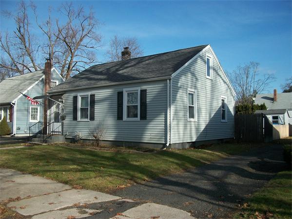 23 Gilman Street Springfield, MA 01118 - Photo 2 of 14