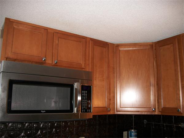 23 Gilman Street Springfield, MA 01118 - Photo 3 of 14