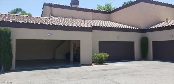 $1,775 | 5250 South Rainbow Boulevard, Unit 2077, Las Vegas, NV 89118