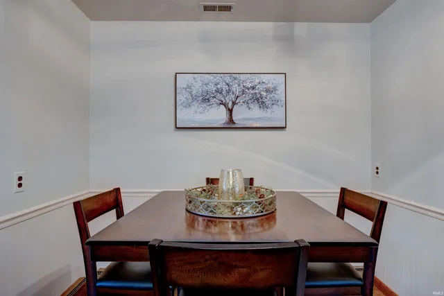 $309,900 | 7911 North E County Road 1220, Evanston, IN 47531