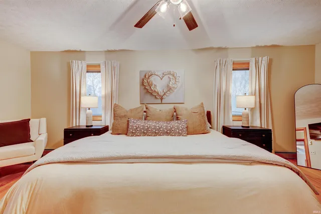 $309,900 | 7911 North E County Road 1220, Evanston, IN 47531