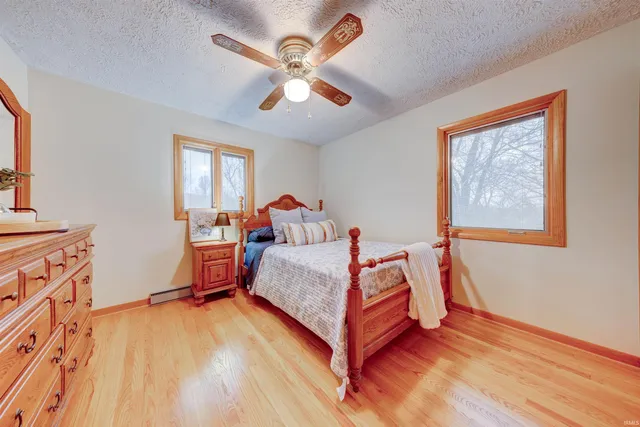 $309,900 | 7911 North E County Road 1220, Evanston, IN 47531