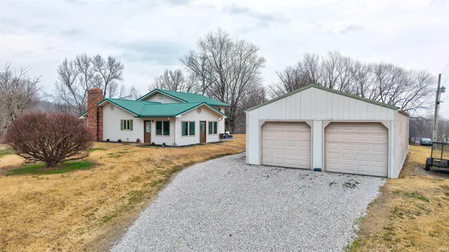 $309,900 | 7911 North E County Road 1220, Evanston, IN 47531