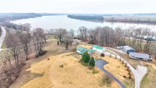 $309,900 | 7911 North E County Road 1220, Evanston, IN 47531