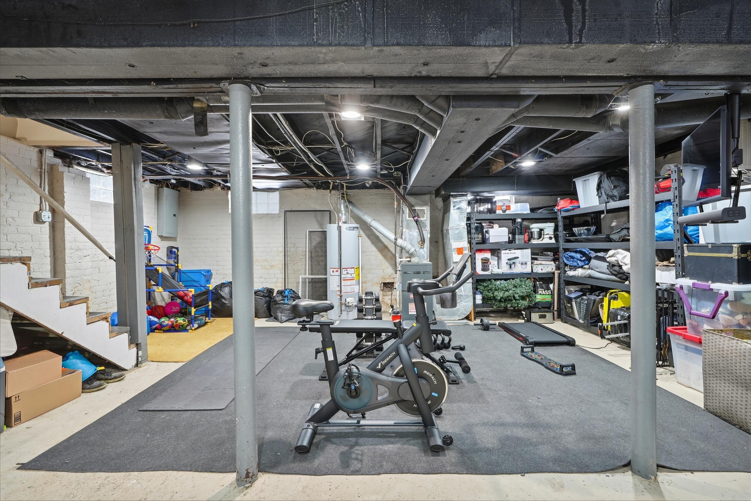 14837 Ashton Road Detroit, MI 48223 - Photo 20 of 26 Basement