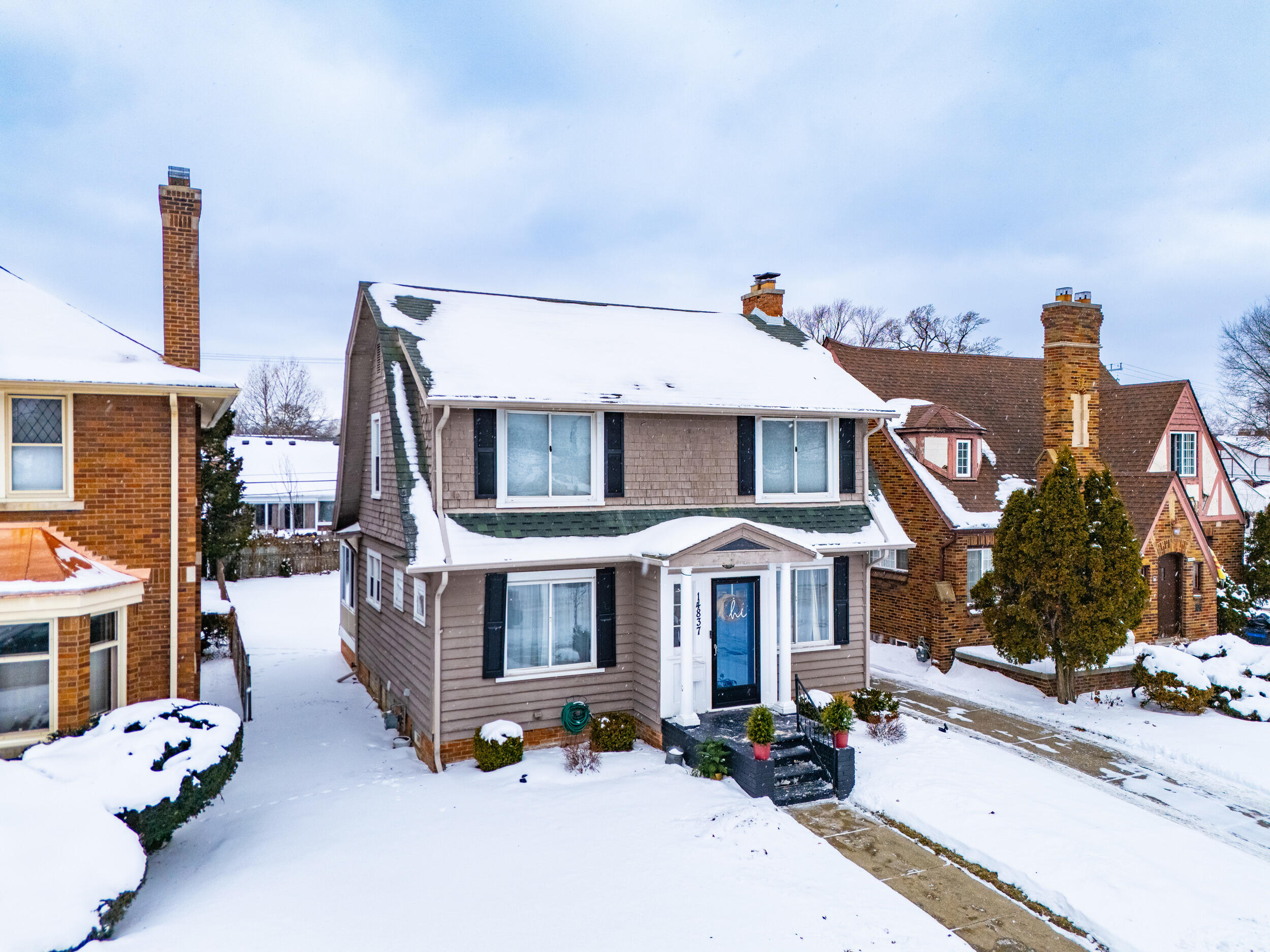 14837 Ashton Road Detroit, MI 48223 - Photo 25 of 26 Drone View