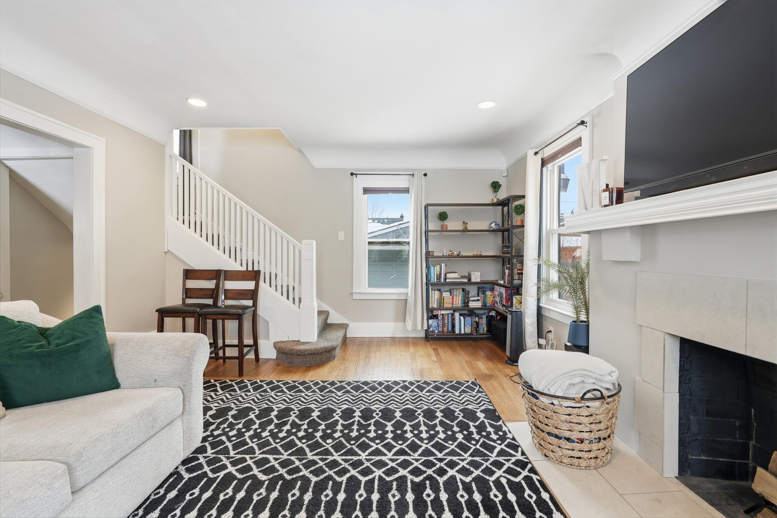 14837 Ashton Road Detroit, MI 48223 - Photo 6 of 26 Living Room / Stairs