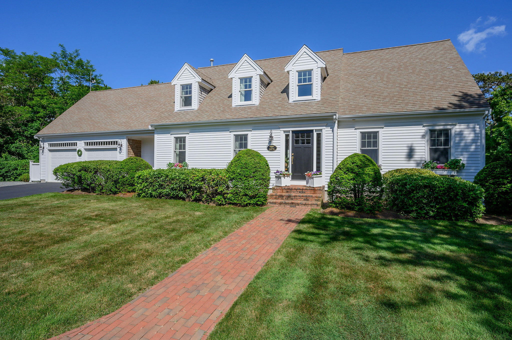 1474 Hyannis-Barnstable Road Barnstable, MA 02630 - Photo 4 of 50 IMG_3531