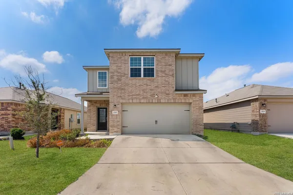$350,000 | 15103 Telfaire, Von Ormy, TX 78073