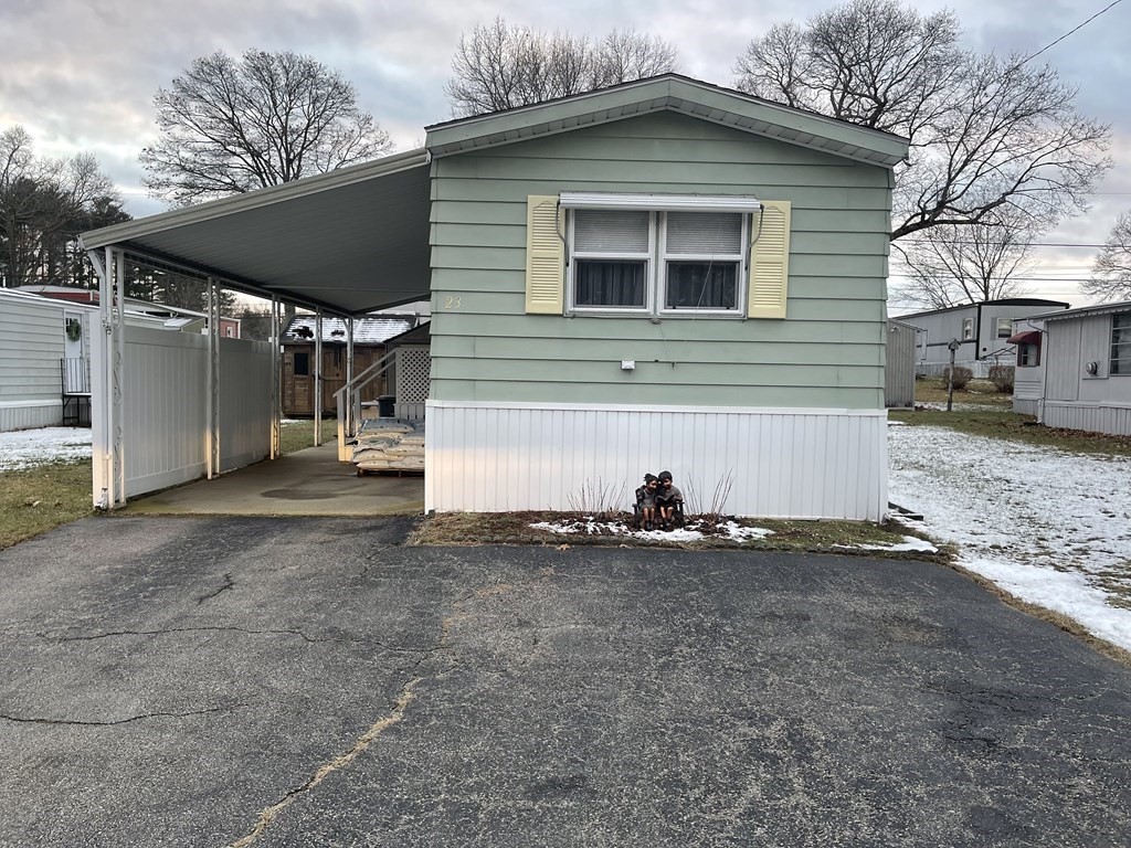 23 Holly Road Taunton, MA 02780 - Photo 1 of 17 Gallery Image 1