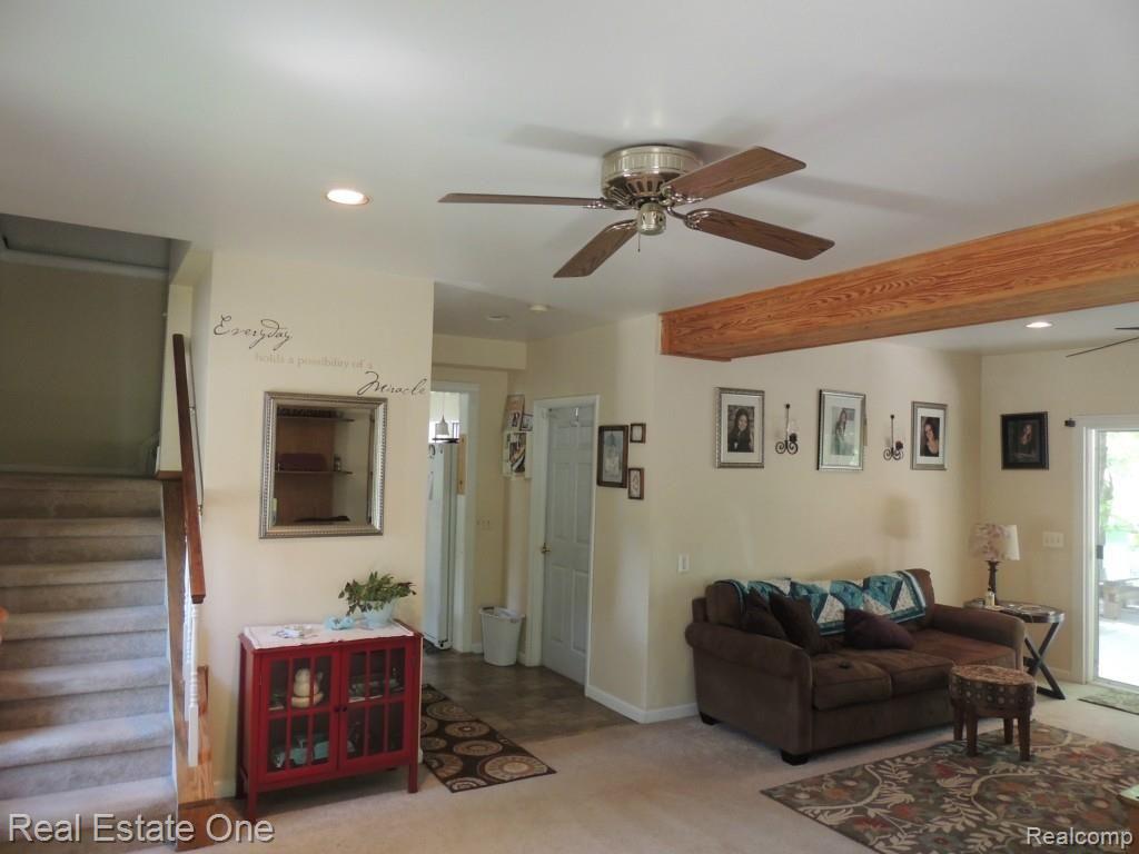 1848 June Avenue Rochester Hills, MI 48309 - Photo 18 of 28