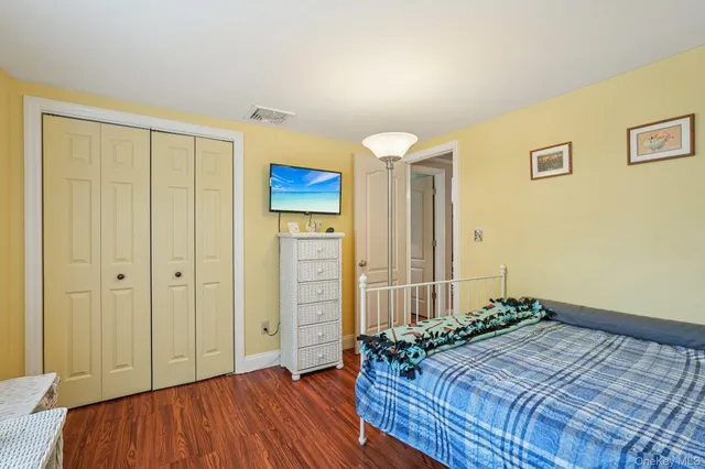 $445,000 | 4 River Road, Tuxedo Park, NY 10987