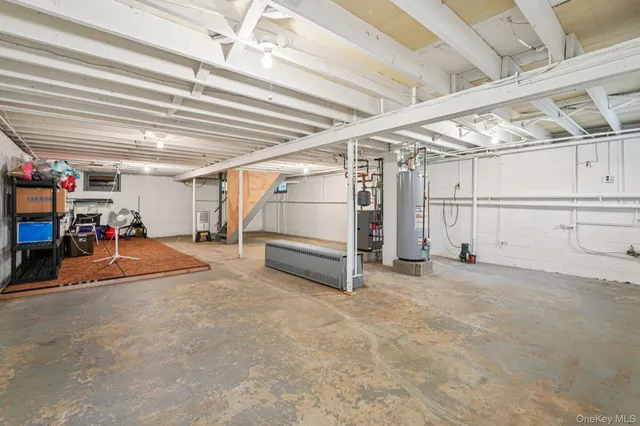 $445,000 | 4 River Road, Tuxedo Park, NY 10987