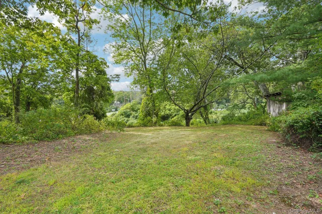 $445,000 | 4 River Road, Tuxedo Park, NY 10987