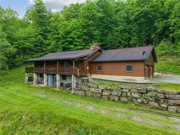 $445,000 | 905 Indian Creek Valley Road, Normalville, PA 15469