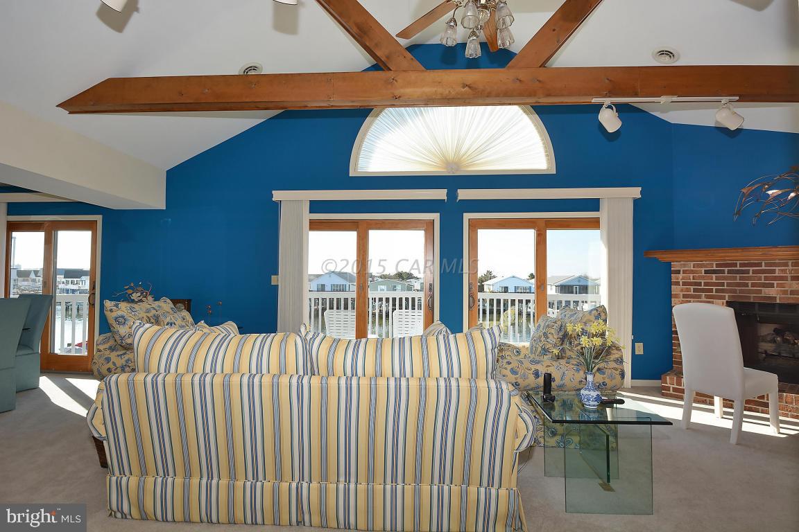 619 South Surf Road Ocean City, MD 21842 - Photo 19 of 38 Gallery Image 19
