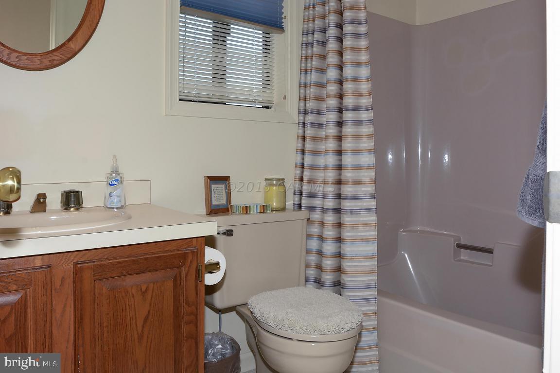 619 South Surf Road Ocean City, MD 21842 - Photo 21 of 38 Gallery Image 21