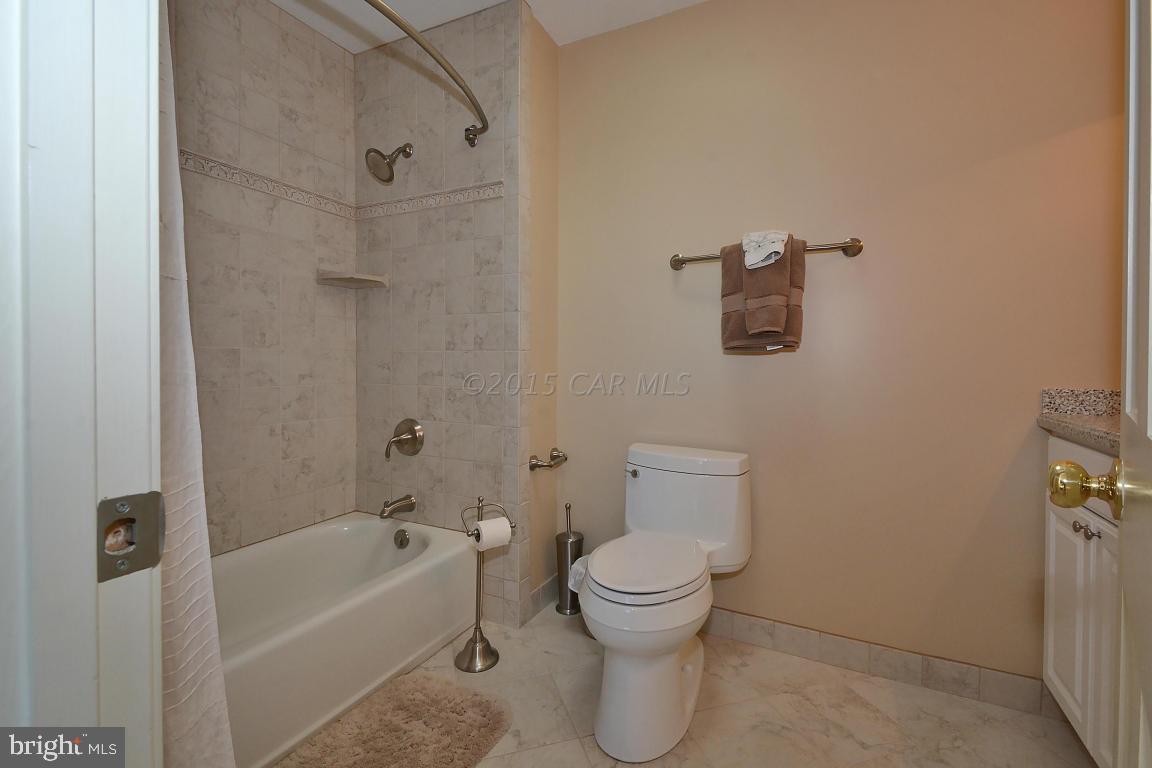 619 South Surf Road Ocean City, MD 21842 - Photo 7 of 38 Gallery Image 7