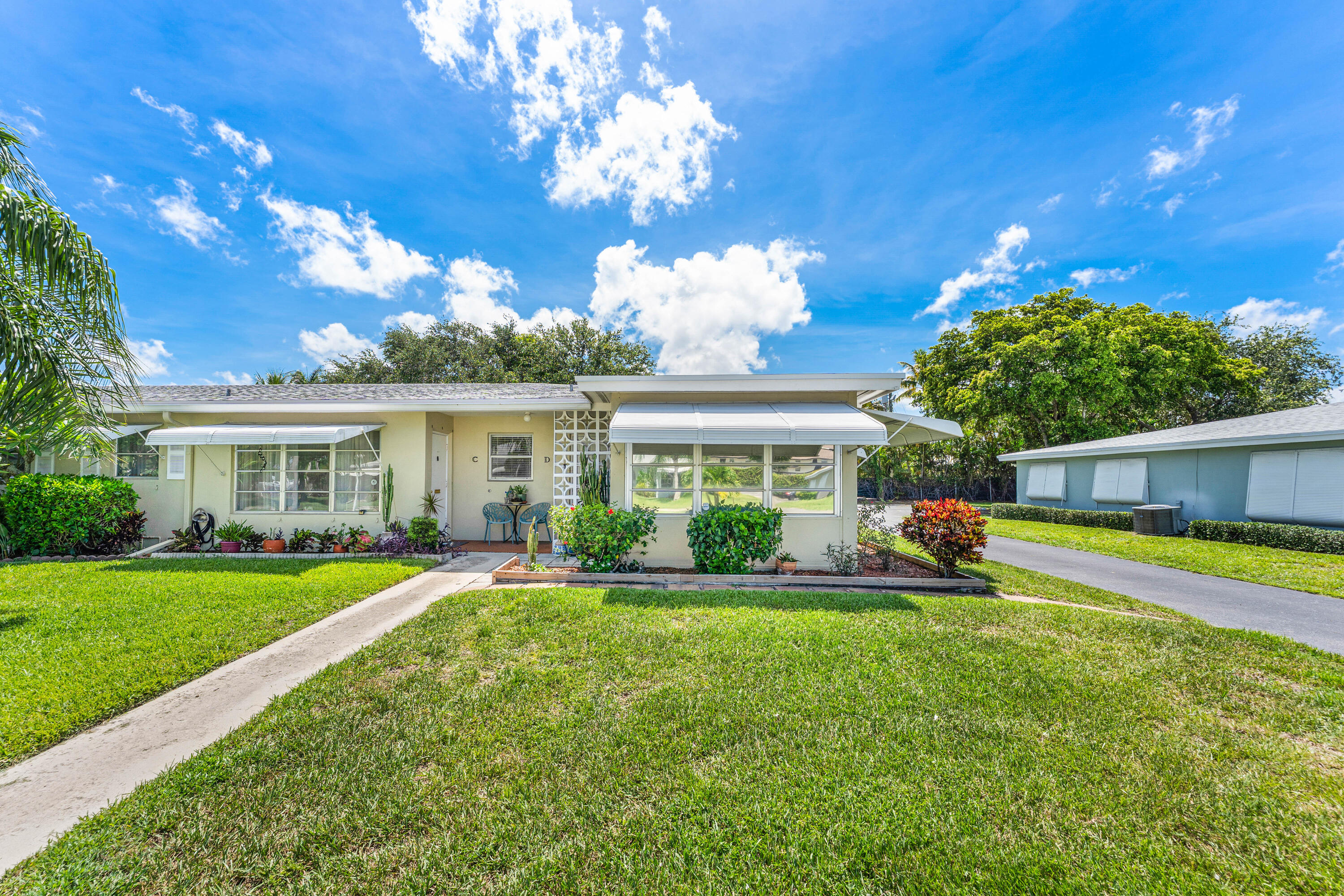 112 High Point Boulevard, Unit D Delray Beach, FL 33445 - Photo 2 of 34 001-112HighPointBoulevard-D-DelrayBeach-