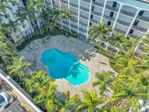 $2,400 | 1660 Renaissance Commons Boulevard, Unit 2418, Boynton Beach, FL 33426