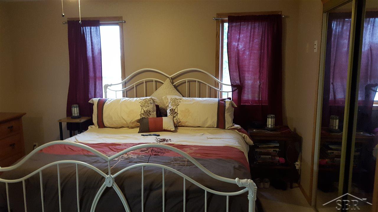 21048 O'Hara Road Merrill, MI 48637 - Photo 9 of 26 31269008-8.JPG