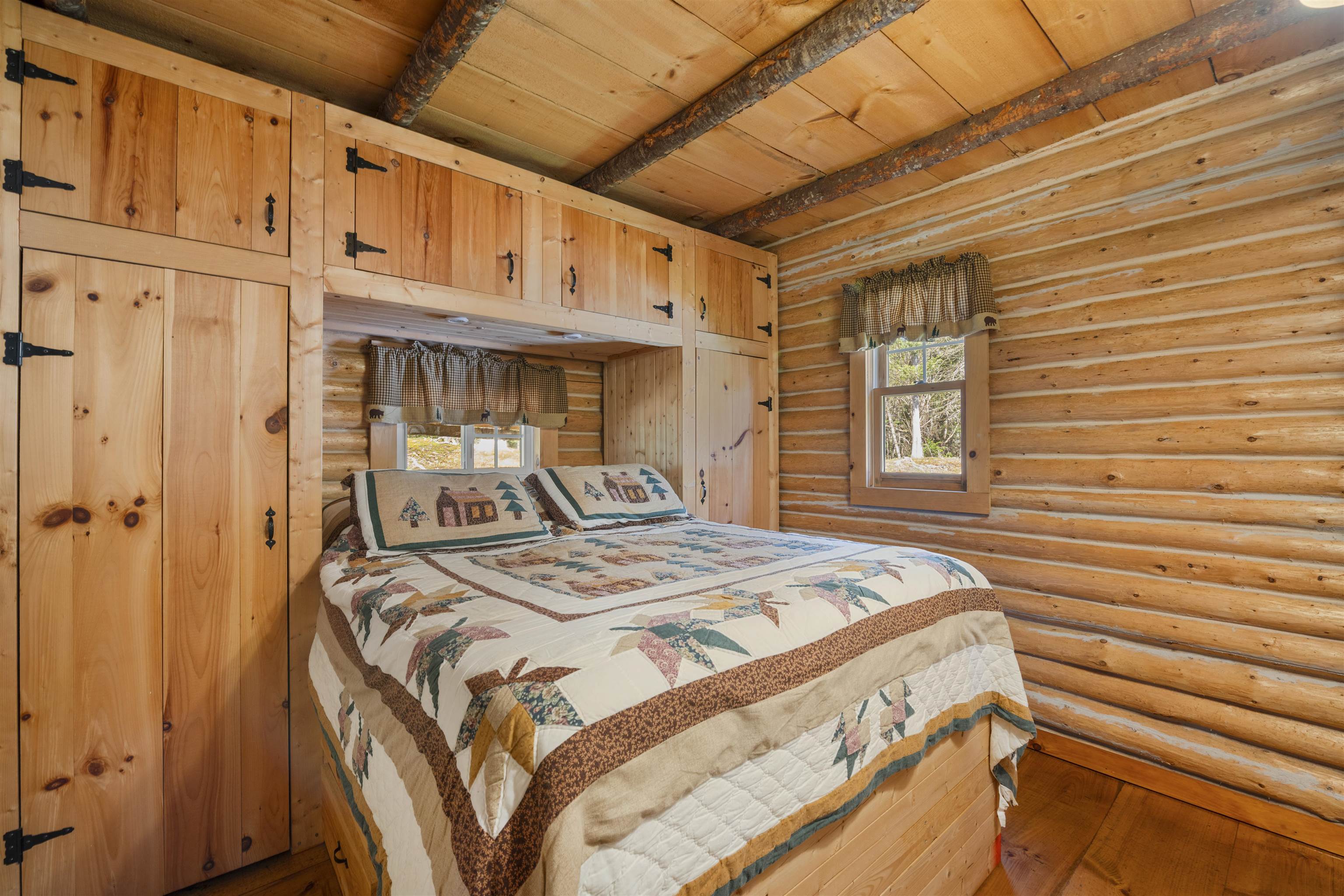 505 Hill Road Pittsburg, NH 03592 - Photo 27 of 49