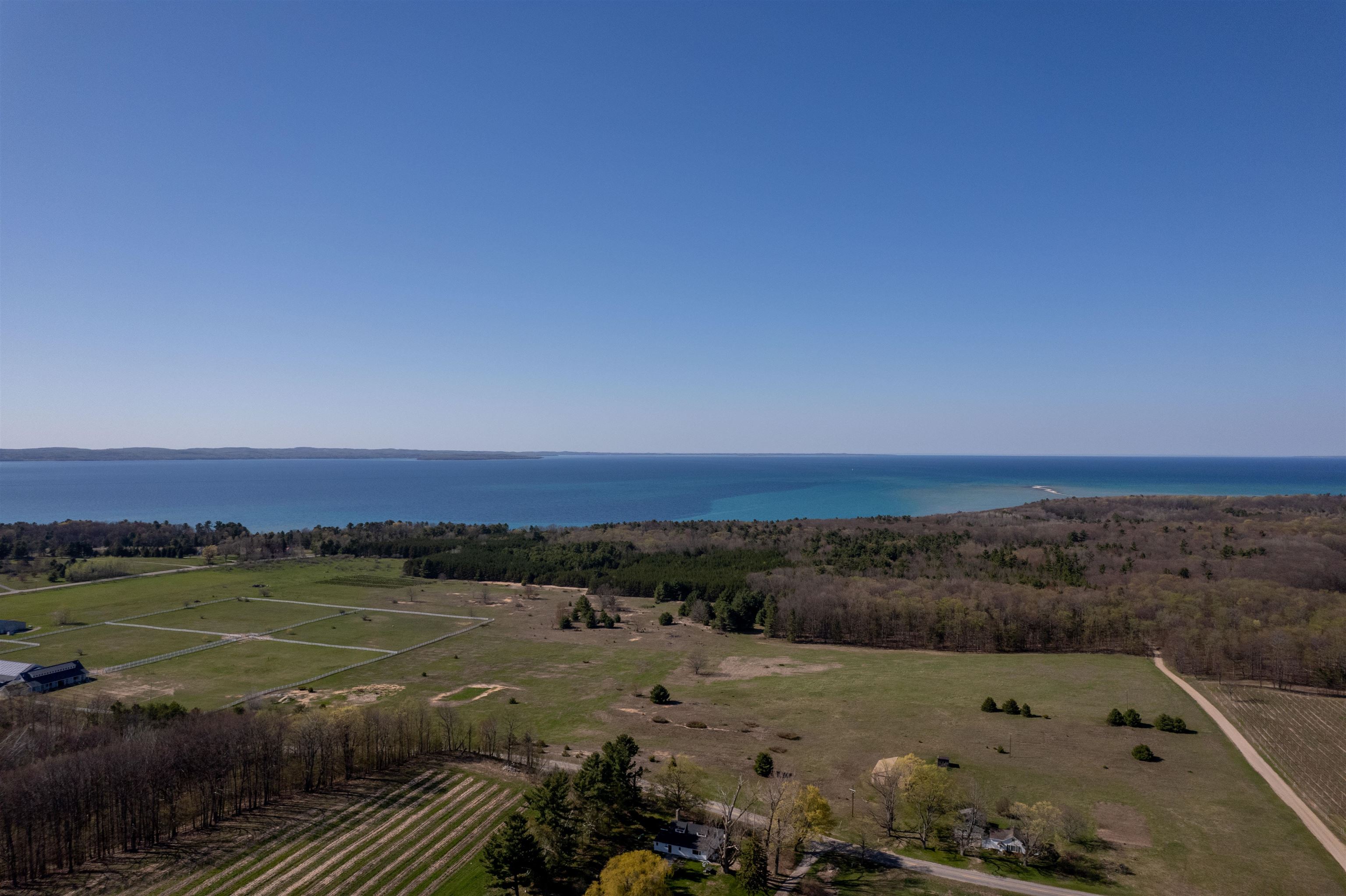 3619 Tompkins Road Traverse City, MI 49686 - Photo 58 of 68