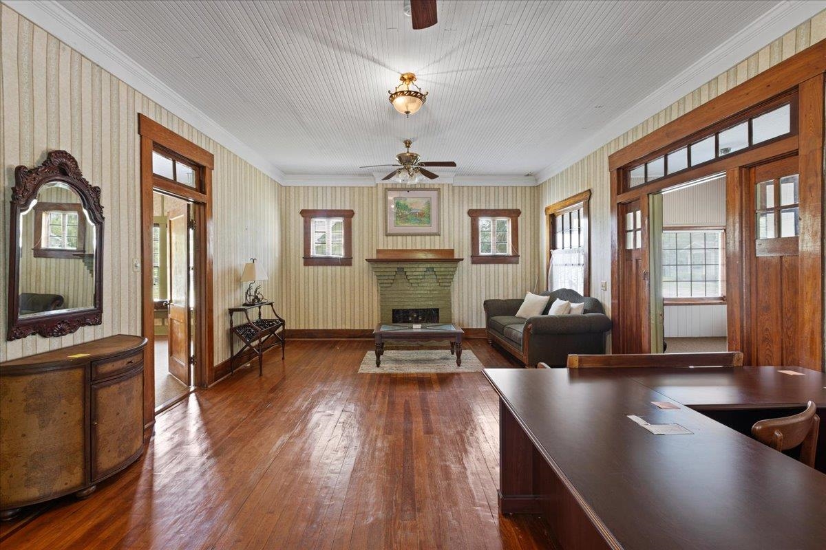 315 West Green Street Perry, FL 32347 - Photo 4 of 33