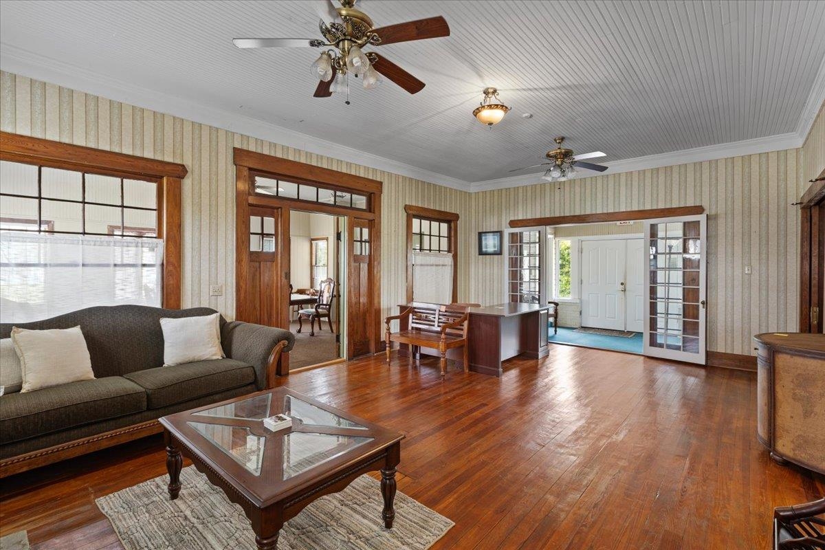 315 West Green Street Perry, FL 32347 - Photo 5 of 33