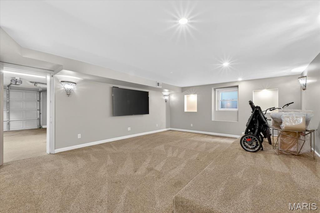 11447 Clayton Road St. Louis, MO 63131 - Photo 27 of 45 Gallery Image 27