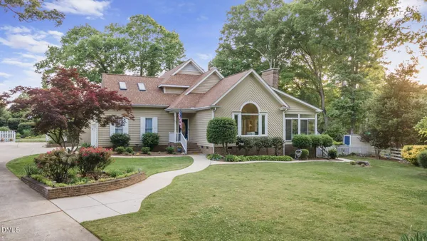 $750,000 | 2504 Whippletree Drive, Raleigh, NC 27603
