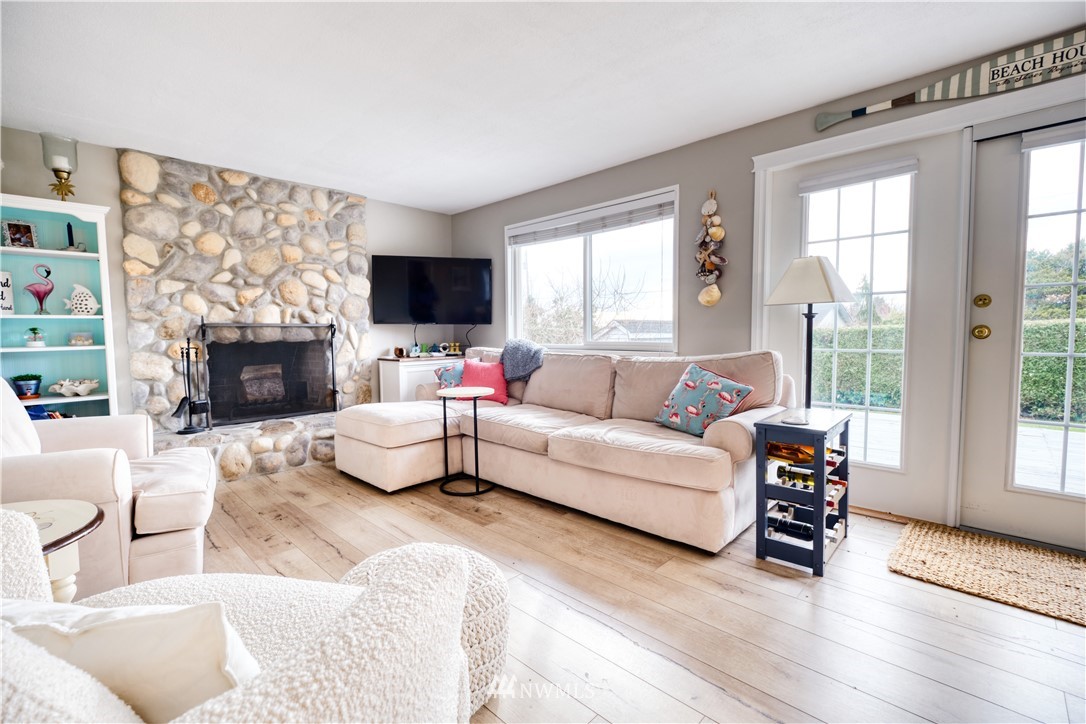 630 Crystal Beach Road Point Roberts, WA 98281 - Photo 8 of 26