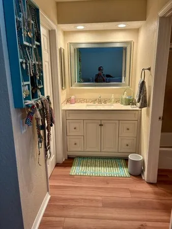 $2,500 | 76923 Turendot Street, Palm Desert, CA 92211
