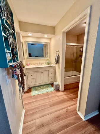 $2,500 | 76923 Turendot Street, Palm Desert, CA 92211