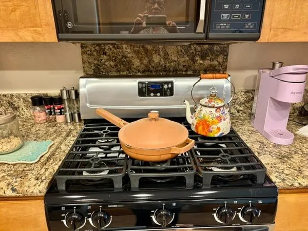 $2,500 | 76923 Turendot Street, Palm Desert, CA 92211